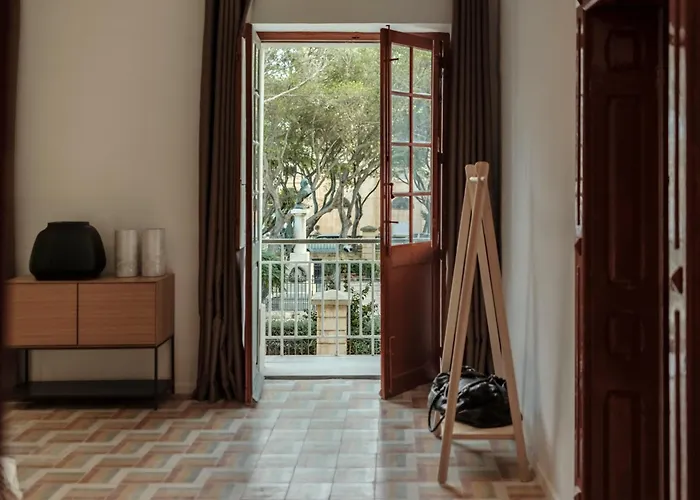 Ellul Living Apart-hotel 4*