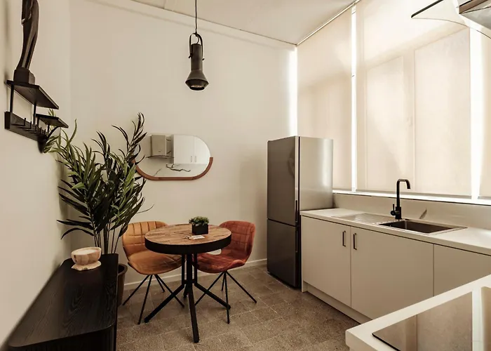 Apart-hotel Ellul Living