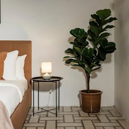 Ellul Living Aparthotel 4*